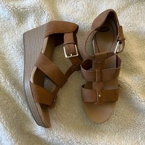 Dr. Scholl’s wedge heel